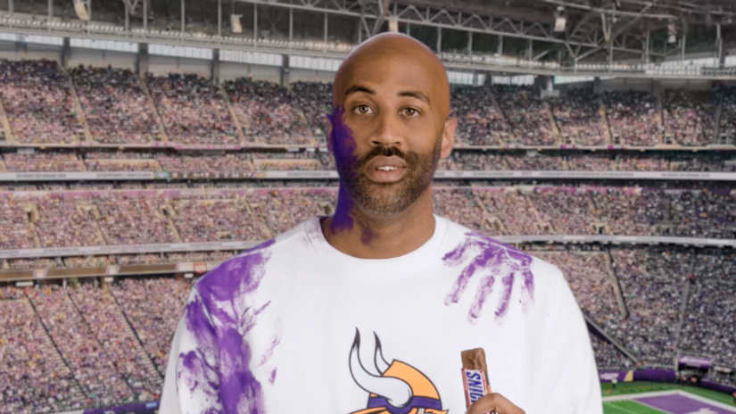 SNICKERS x NFL x VIKINGS